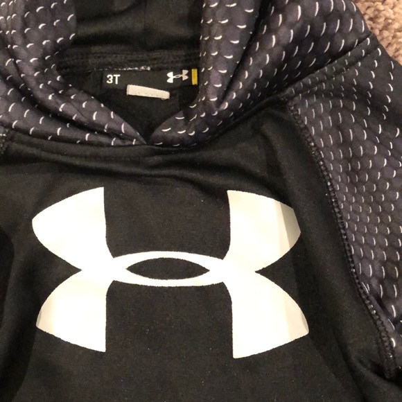 Under Armour sweatshirt - Picture 2 of 2